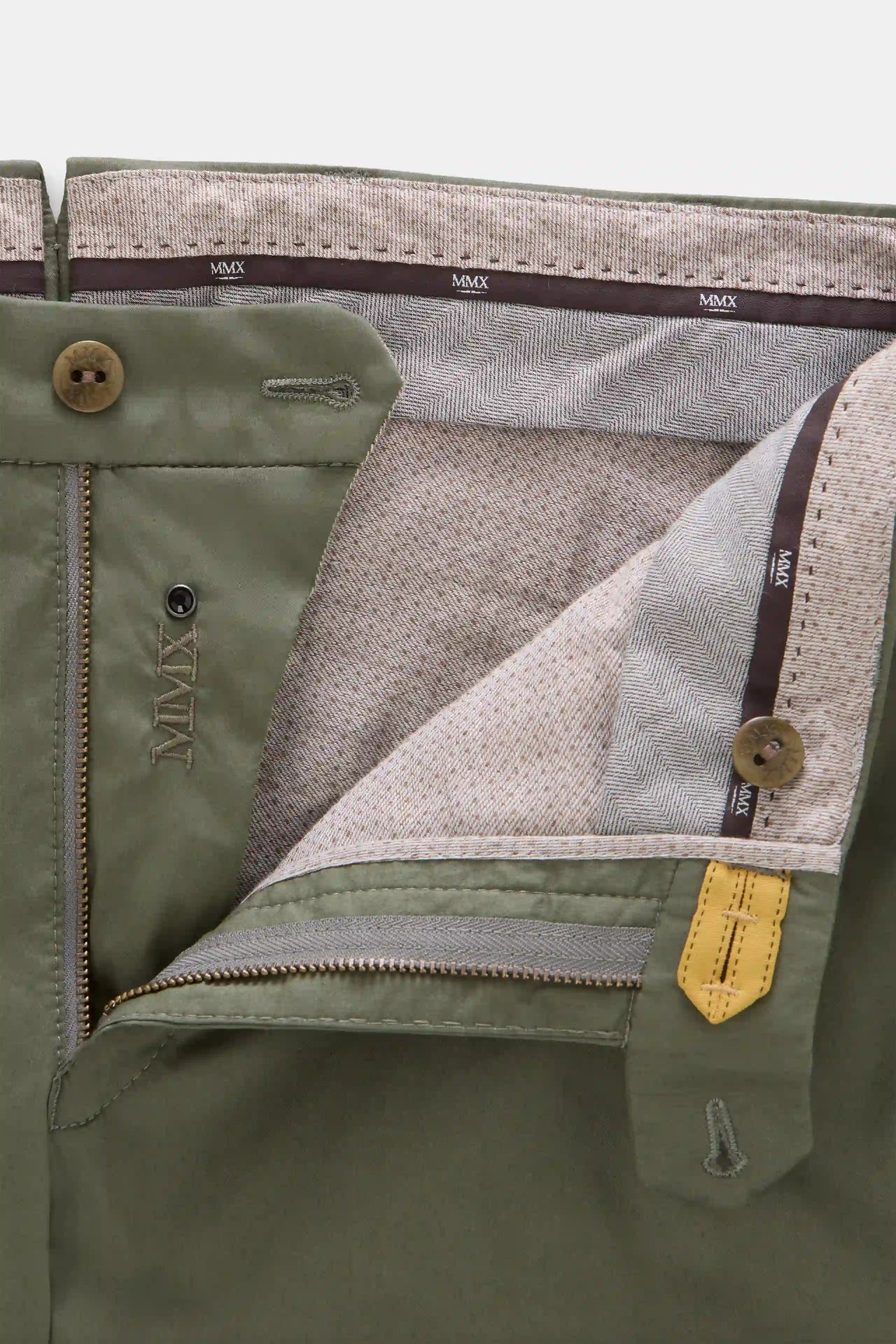 Lupus 1-7437 HIGH PERFORMANCE CHINO