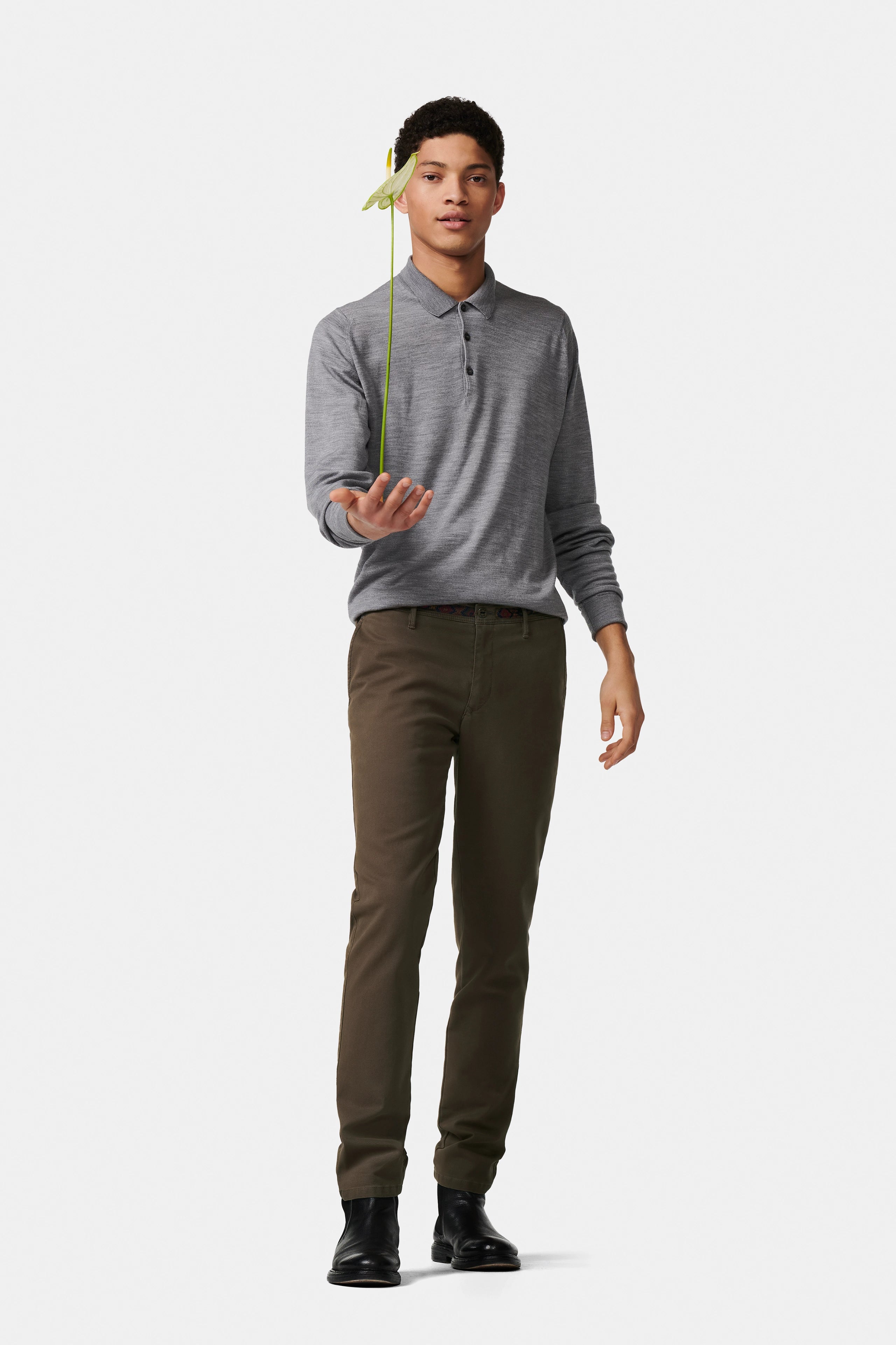 Apus 2-7647 MICRO STRUCTURE